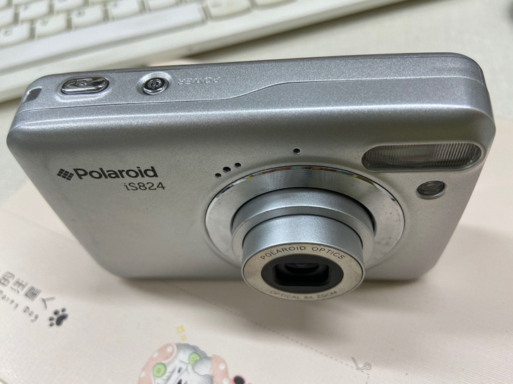 1600万宝丽来复古相机，CCD.镜头可伸...