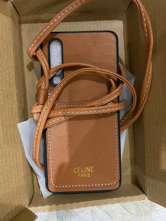 华为p30手机壳 挂绳款全新，买错了型号，...