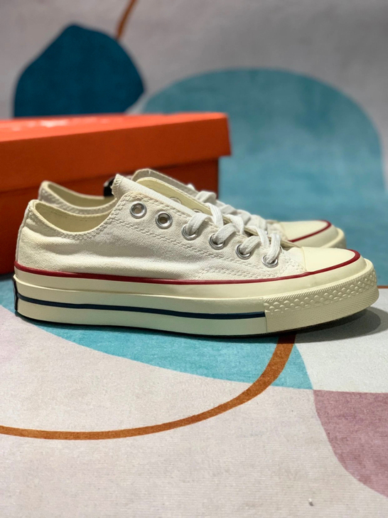 匡威1970白底  实拍发货  有点轻微发...