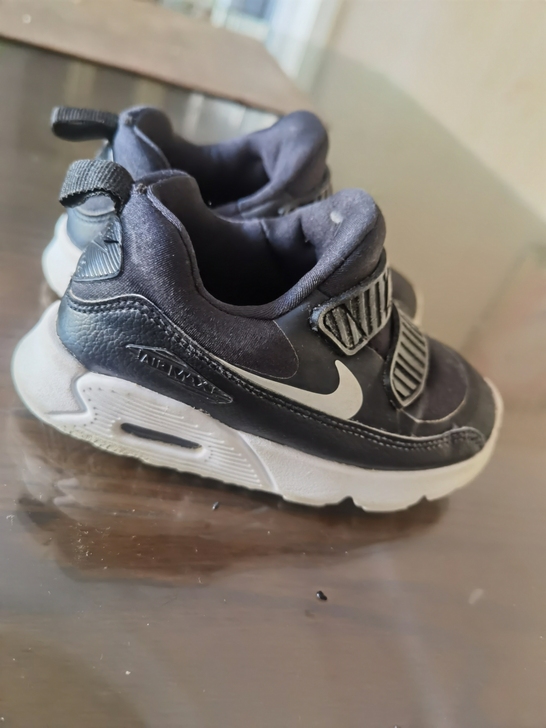 耐克nike气垫鞋max7c