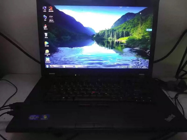 便宜出一台联想笔记本电脑i5处理器双核学生...