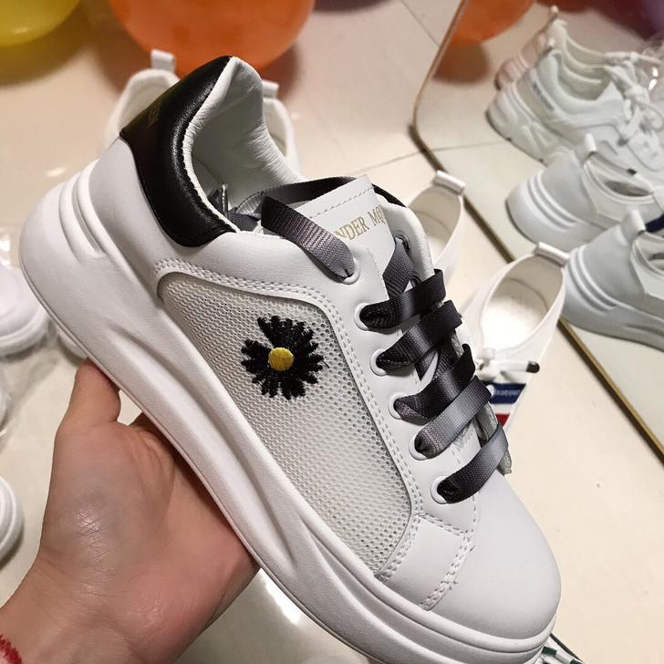 全新小白鞋运动鞋网纱鞋子小码