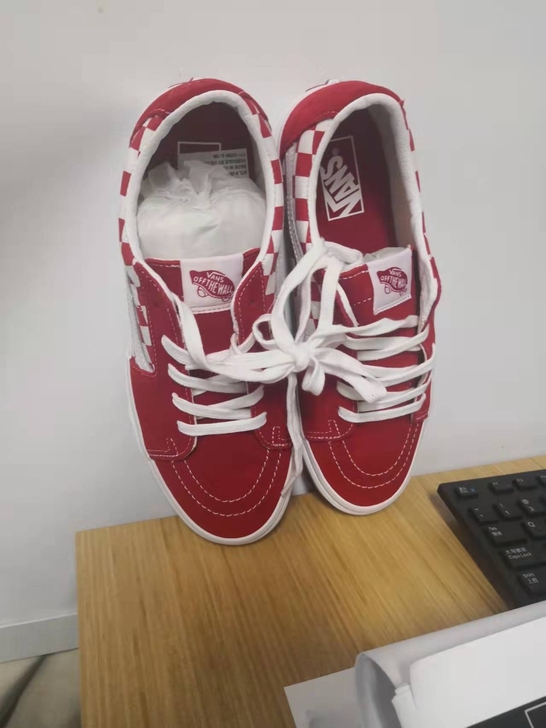 全新Vans男鞋42码，低价出，保真，最低...