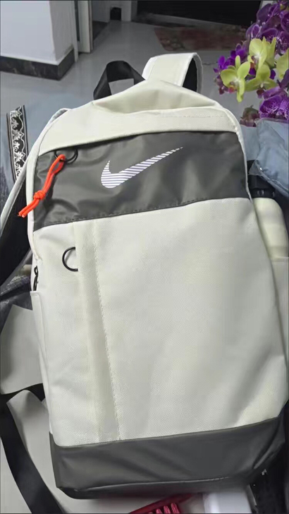 潮牌大容量PU双肩包学生百搭轻便书包情侣款...