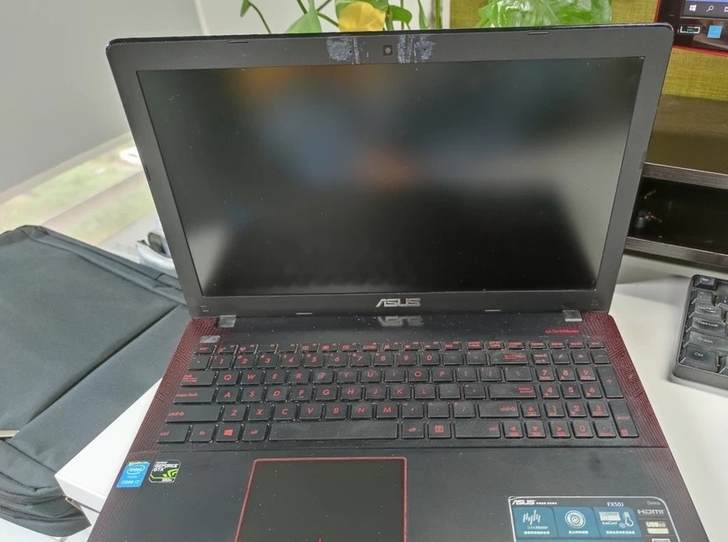 华硕 飞行堡垒FX50J (i7CPU /...