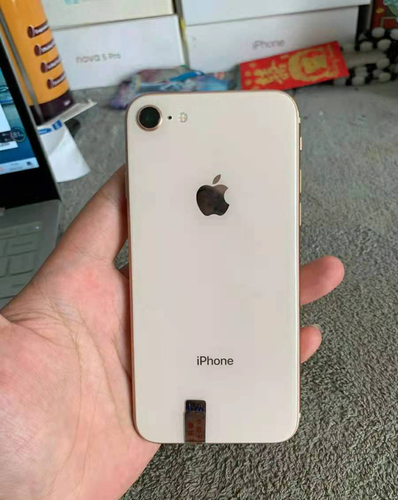256G闲置iPhone8带指纹、功能全好...