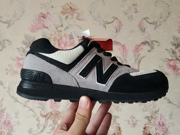 炒鸡有质感的一双鞋,运动休闲都可以,百搭百...