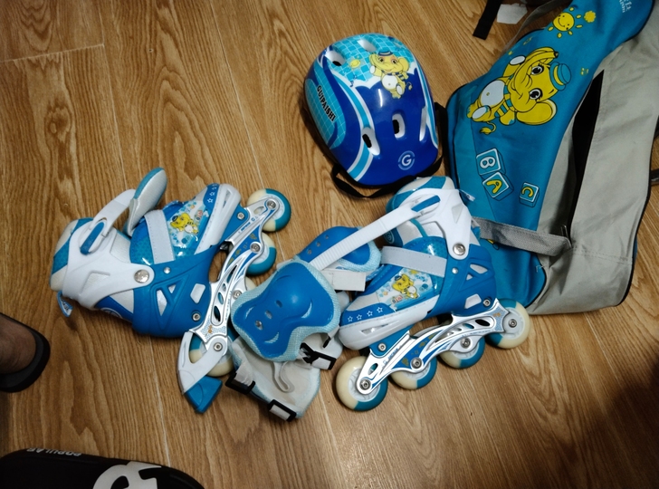买来滑过几次，九五成新