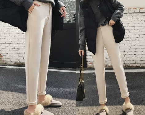 毛呢裤宽松 很厚实 整理衣柜发现的 没穿过...