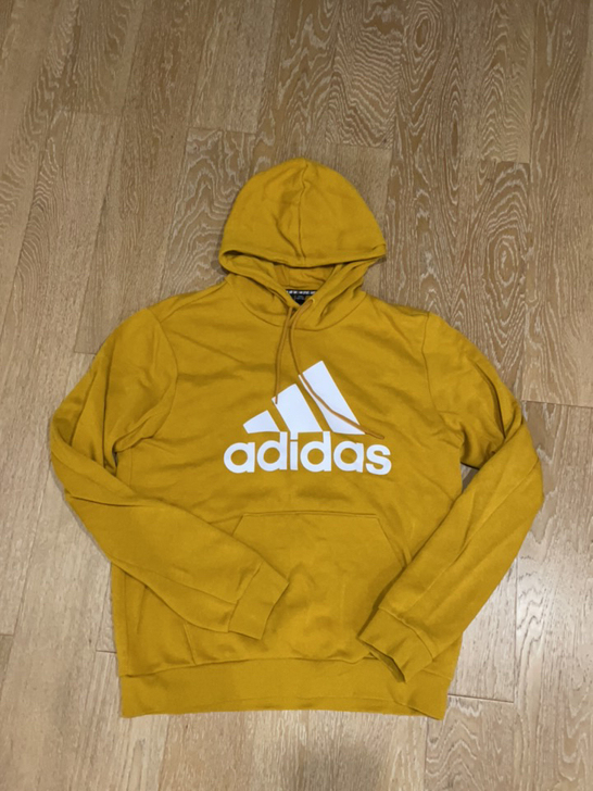 Adidas带绒卫衣 尺码XL 专柜购买保...