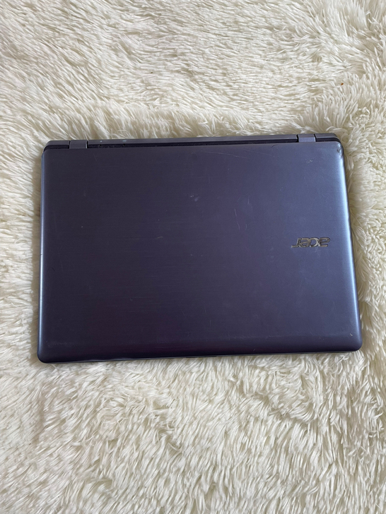 acer 笔记本电脑 型号E3-111 配...