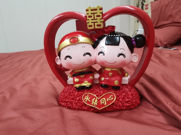 永结同心摆件公仔