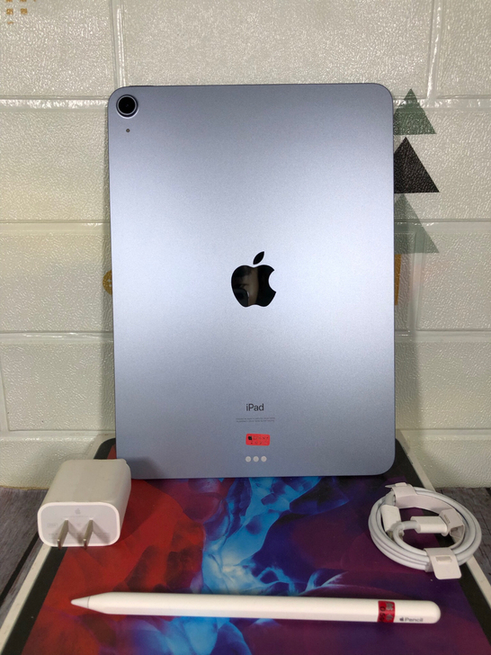 98新充电4次iPad Air4代（202...