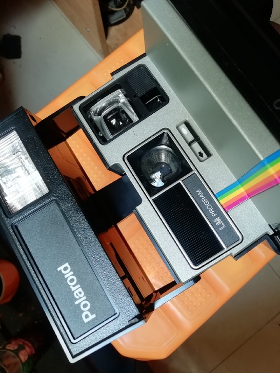 宝丽来彩虹相机