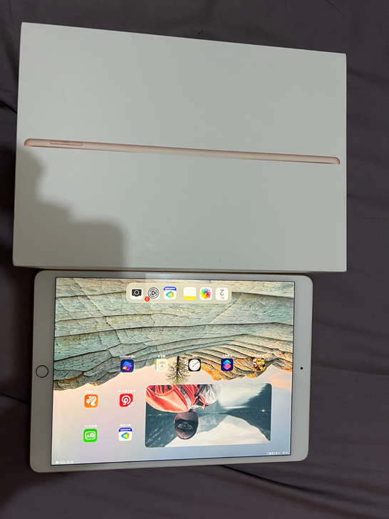 原装没拆修过，国行iPad air3  6...