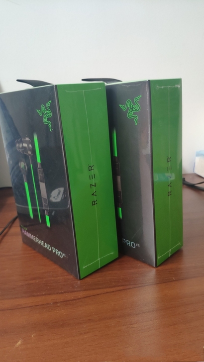 Razer/雷蛇战锤狂鲨专业版V2入耳式耳...