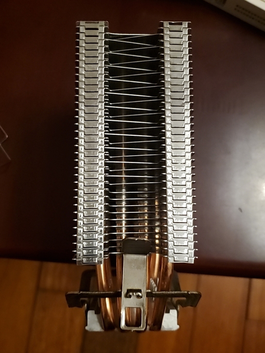 闲置电脑CPU散热器片，成色95新，需要的...