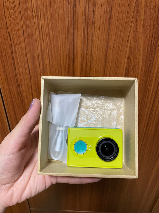小蚁运动相机，全新，便宜甩