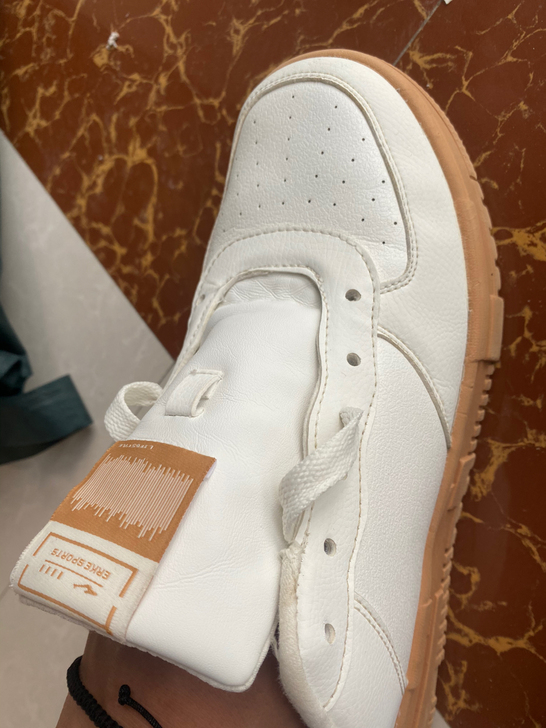 鸿星尔克帆布鞋 网上应该绝版 没有这个鞋