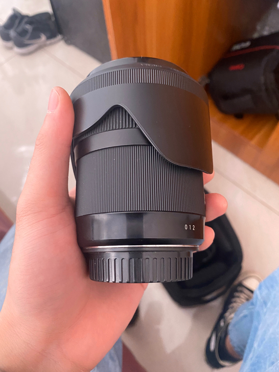 适马 35 1.4  95新，佳能口，自用...