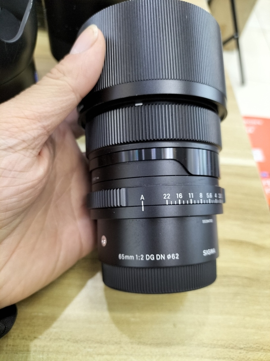 Sigma/适马65mm/f2镜头