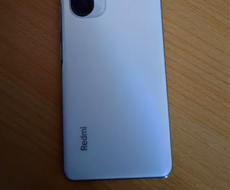 红米k40pro，九成新几乎没用过。 感兴...