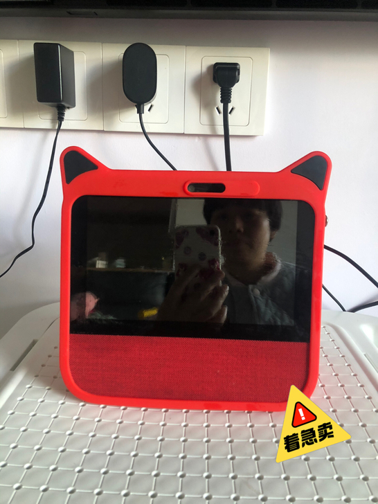 天猫精灵CC电池版 智能音箱屏幕蓝牙音响智...