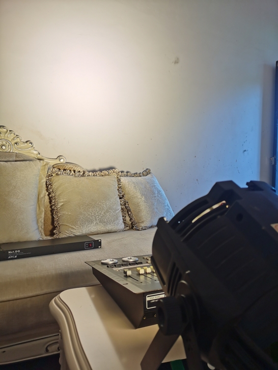 暖白色LED面光灯，54珠，暖白光，质量好...