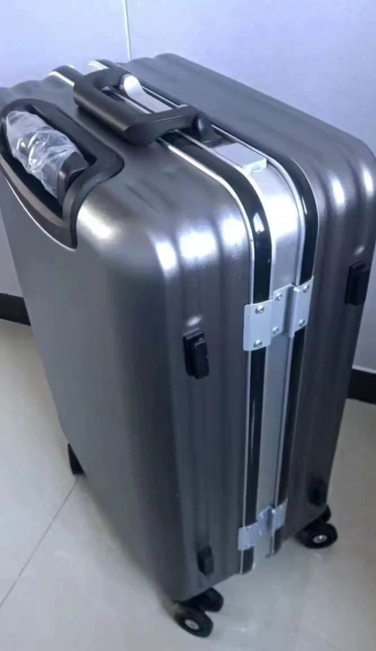 全新包邮】袋鼠拉杆箱万向轮铝框箱行李箱男女...