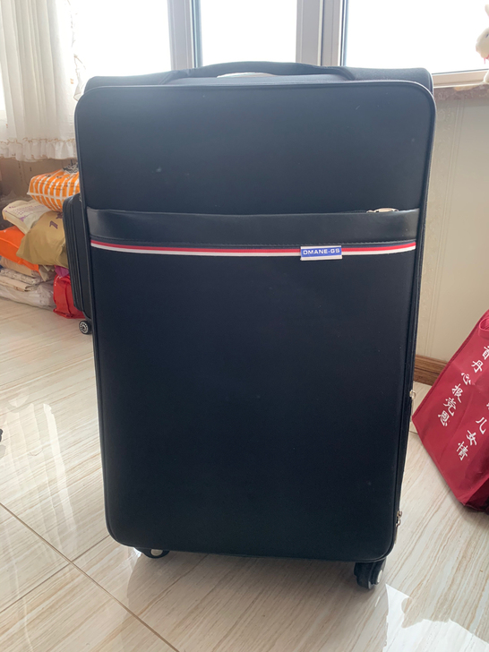 行李箱 大号 尺寸50*30*80仅支持自...