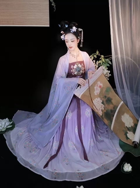 风来榕下(美人图)唐制风诃子裙原创汉服女