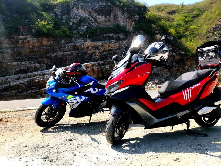 北京城内代送东西，有小摩托。