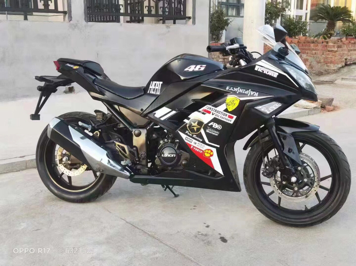 今日特价4380到货精品法拉利经典版画小忍...