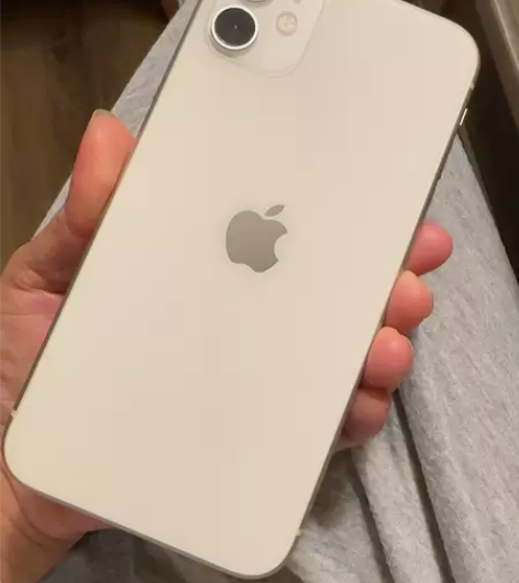 苹果11，128g，自用两年，无维修，无划...