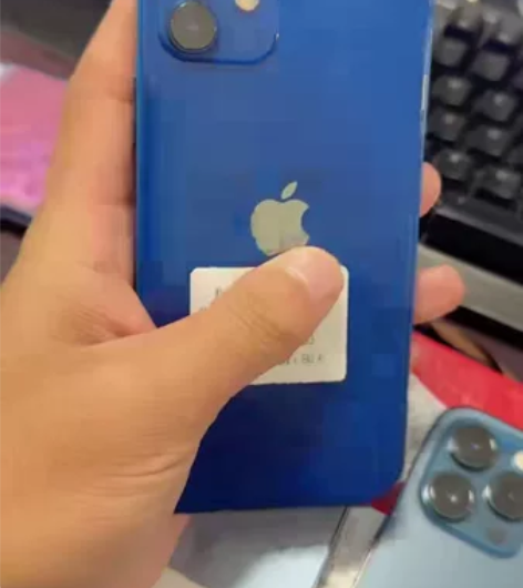 ?双11给老铁发个福利 苹果12 美版64...