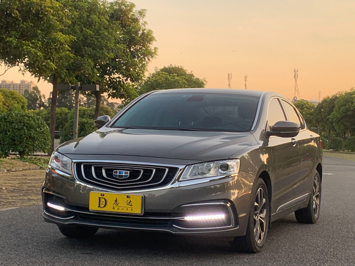 上架新款准18年吉利博瑞,2.4L自波尊尚...