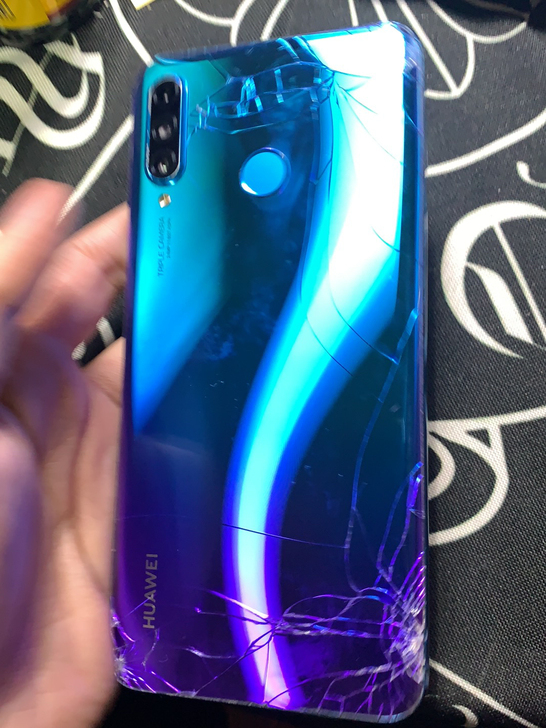 机器型号-华为nova4E