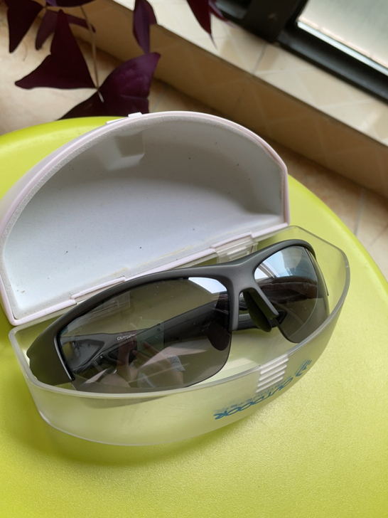 防风护目镜墨镜，骑车开车都能戴，户外装备必...