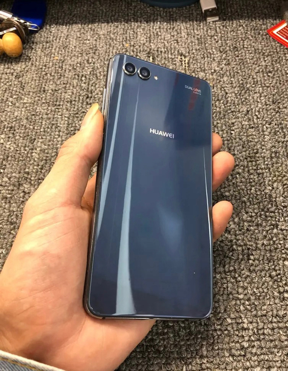 华为Nova2s,高配顶配版 双卡双待全网...