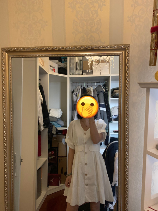 全新的小白裙子 特别好看