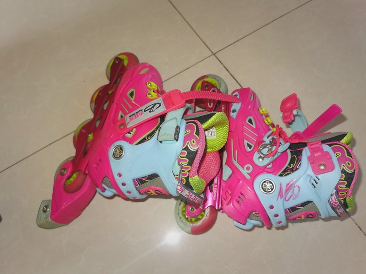 儿童轮滑鞋30~33.码