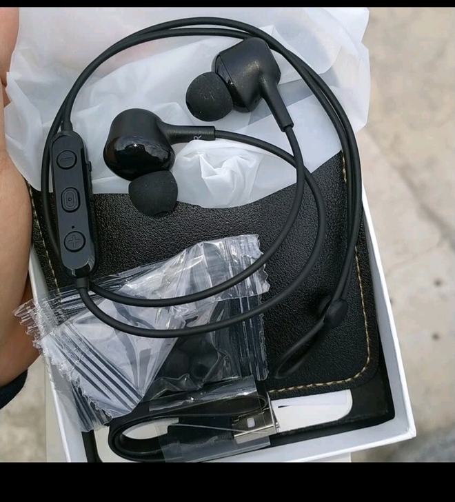 兰士顿 L17B蓝牙耳机挂脖式运动跑步磁吸...