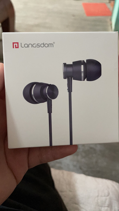 大品牌，质量可靠。全新未拆封，兰士顿 M3...