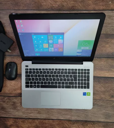 i7电脑笔记本,华硕 i7高性能处理器 i...