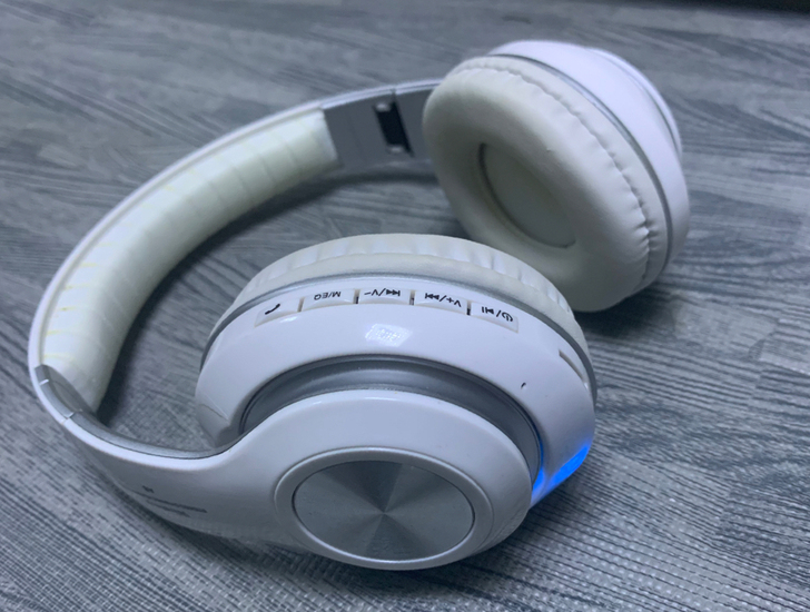 立体蓝牙耳机A8，待机时间长，蓝牙5.0版...