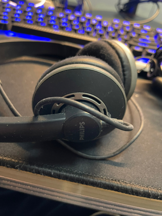 正常使用，飞利浦耳机