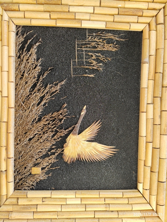 纯天然材料，取自山野田间；