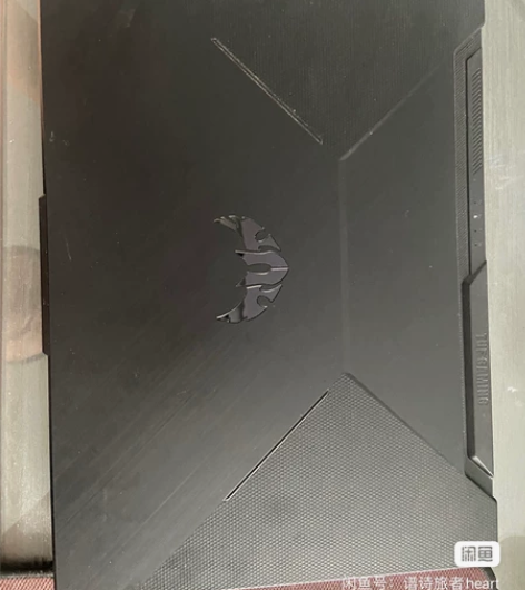 飞行堡垒8，自用半年多。 平时打打游戏，现...