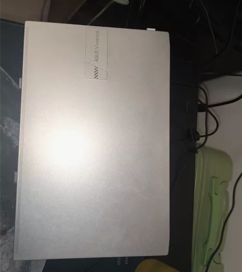 华硕无畏15pro，3050显卡，R7 5...