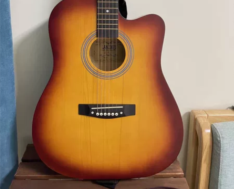 转让原价一千多的全新单板民谣吉他初学者吉他...